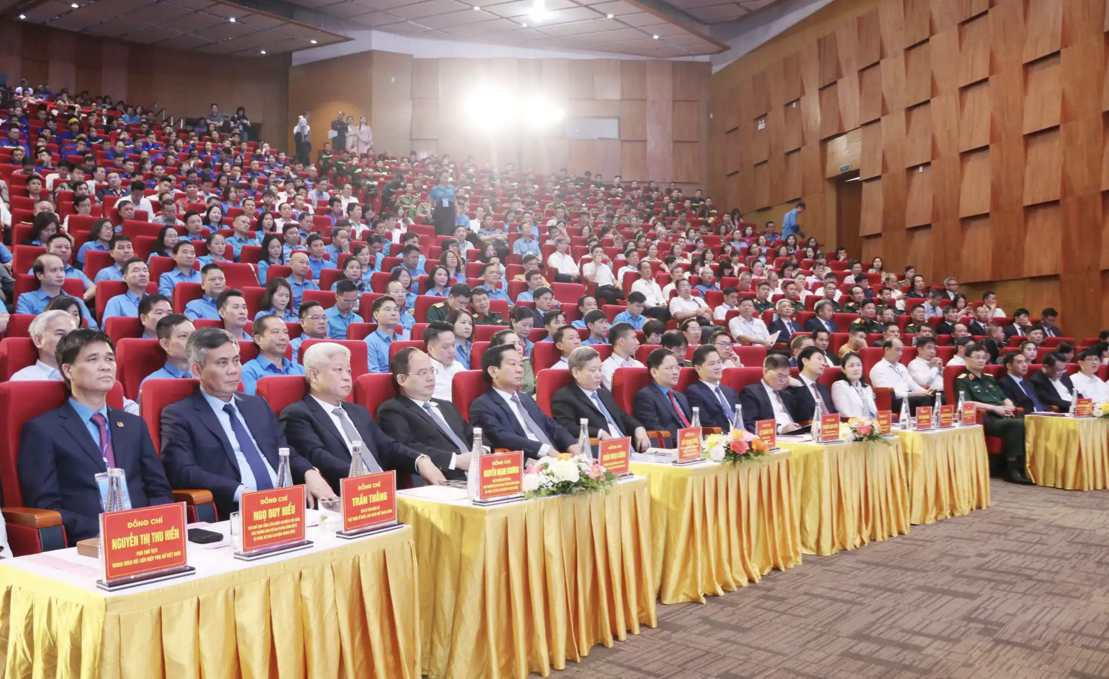 Không đánh đổi an toàn lao động lấy tăng trưởng kinh tế