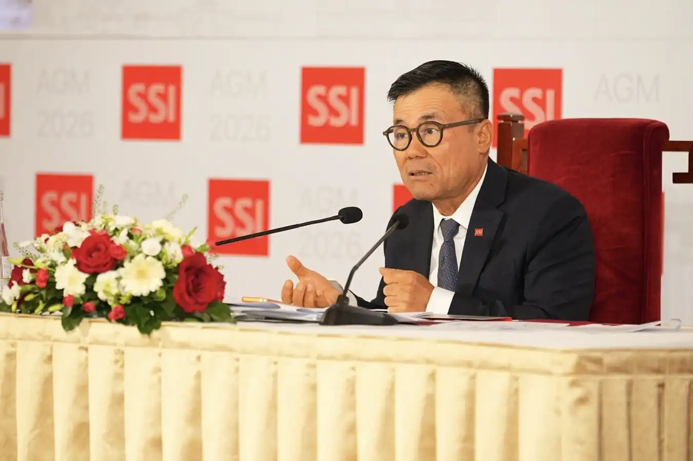 Ông Nguyễn Duy Hưng: Anh cả không phải là gồng mình lên giành giật mọi thứ