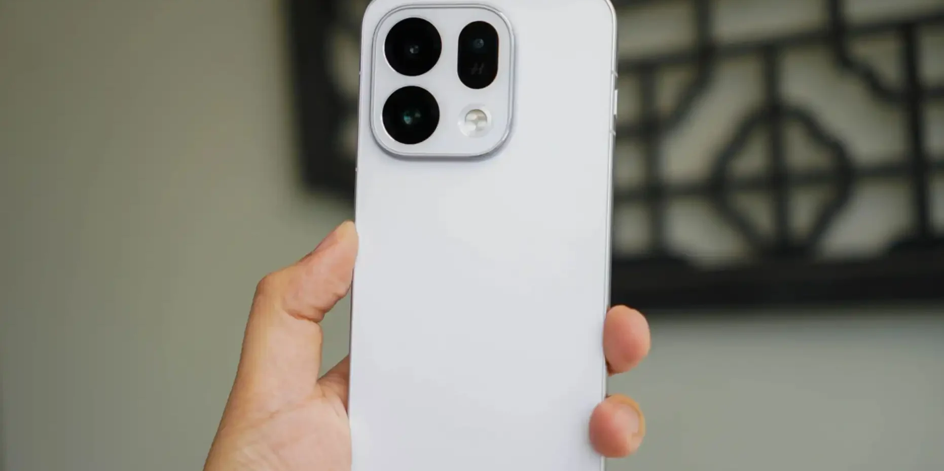 OPPO Find X9 Ultra và Find X9s ra mắt tại Việt Nam, giá từ 25 triệu đồng